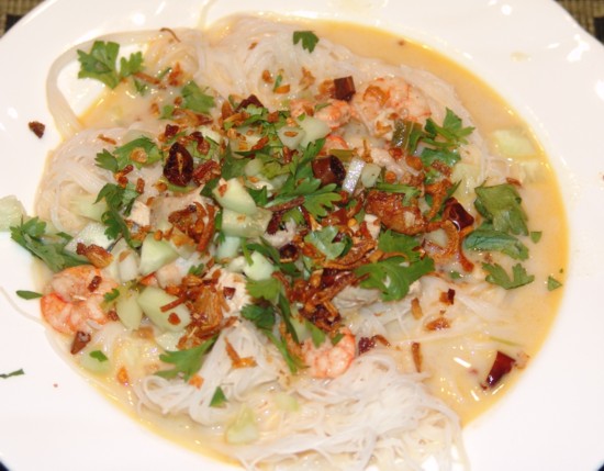 prawn laksa recipe. Chicken and prawn laksa; prawn laksa recipe. Prawns broccoli and laksa